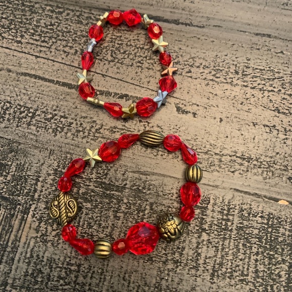 Handcrafted beaded bracelets size 7 1/2 New, plastic beads - Picture 2 of 2